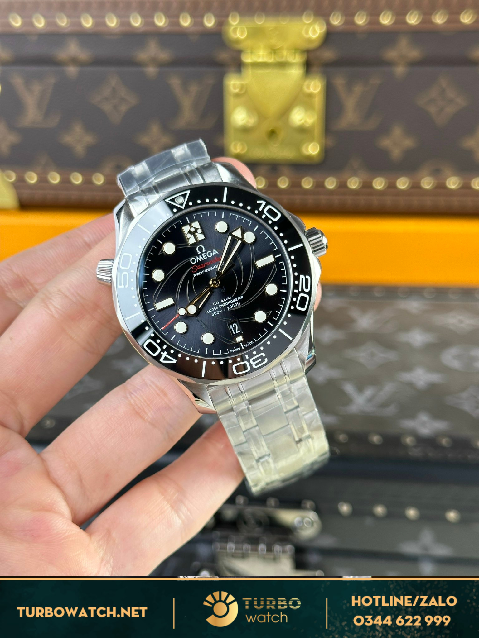 Đồng hồ Omega Seamaster Diver 300M James Bond 007 fake