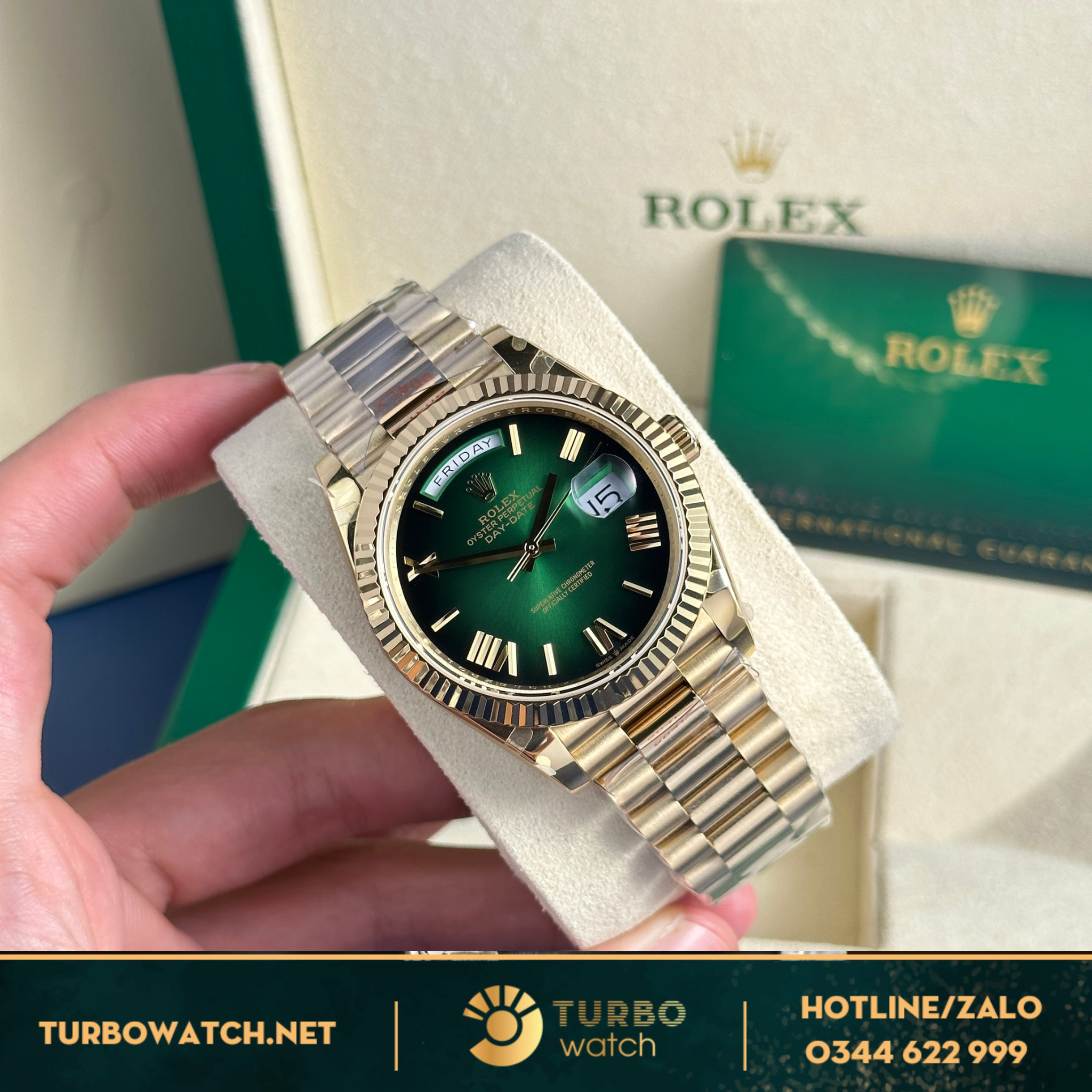 Đồng hồ Rolex Day-Date 40mm green dial 2024 