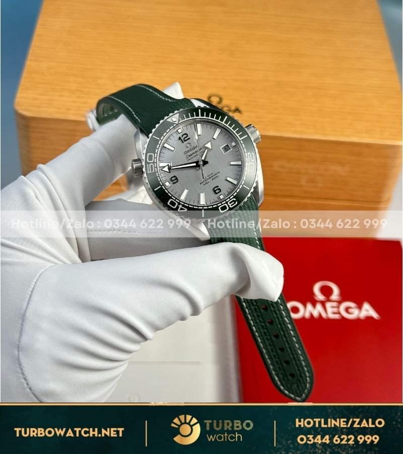 Đồng hồ Omega Seamaster Planet Ocean 600M