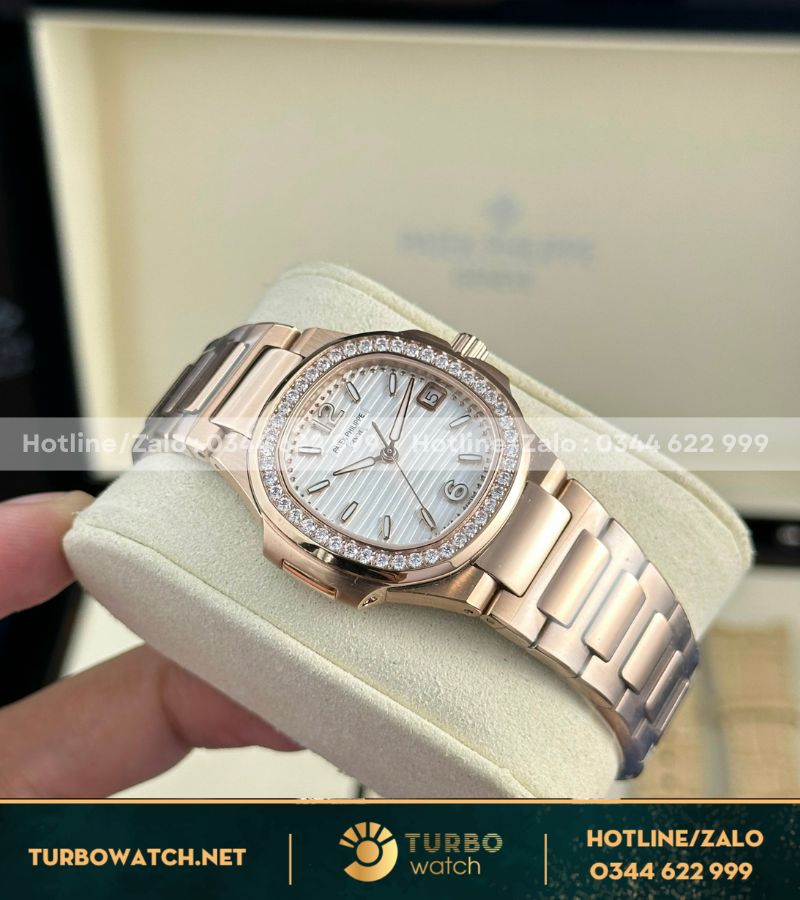 Đồng hồ Patek Philippe Nautilus 7010 replica 32mm quazt movement