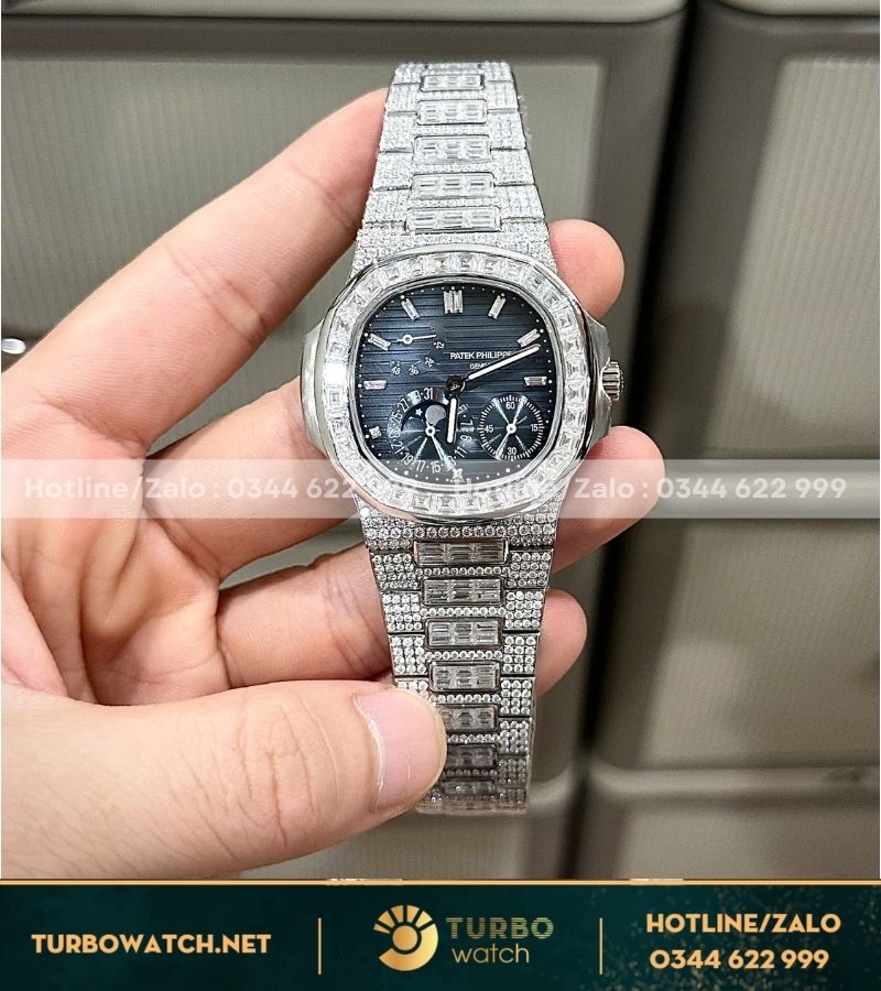 Đồng hồ Patek Philippe nautilus 5712 custom full moissanite