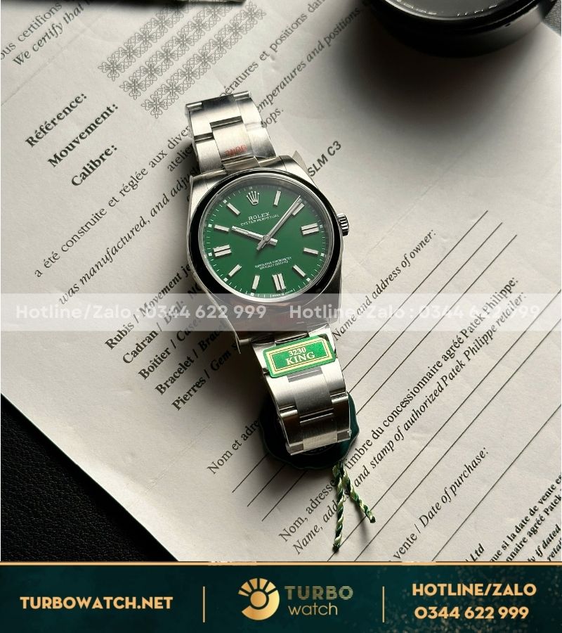 Rolex Oyster Perpetual size 41mm green dial cal3230