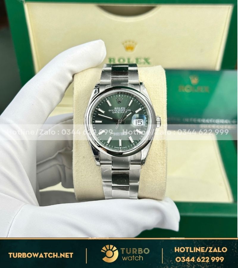 Rolex datejust 36mm 126200 green dial vs factory 