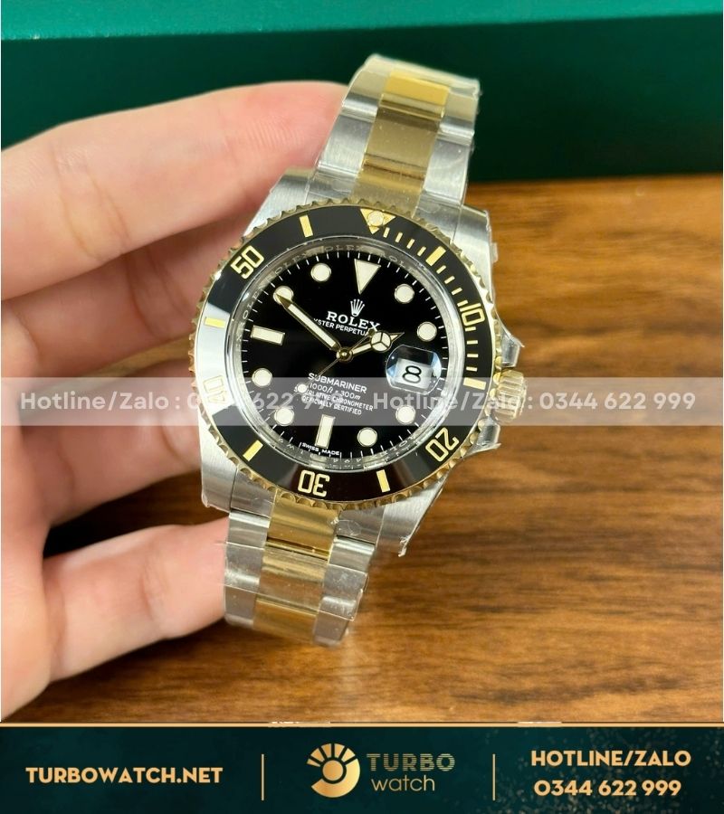 Rolex Submariner Date 40mm - Calibre 3135 - Clean factory