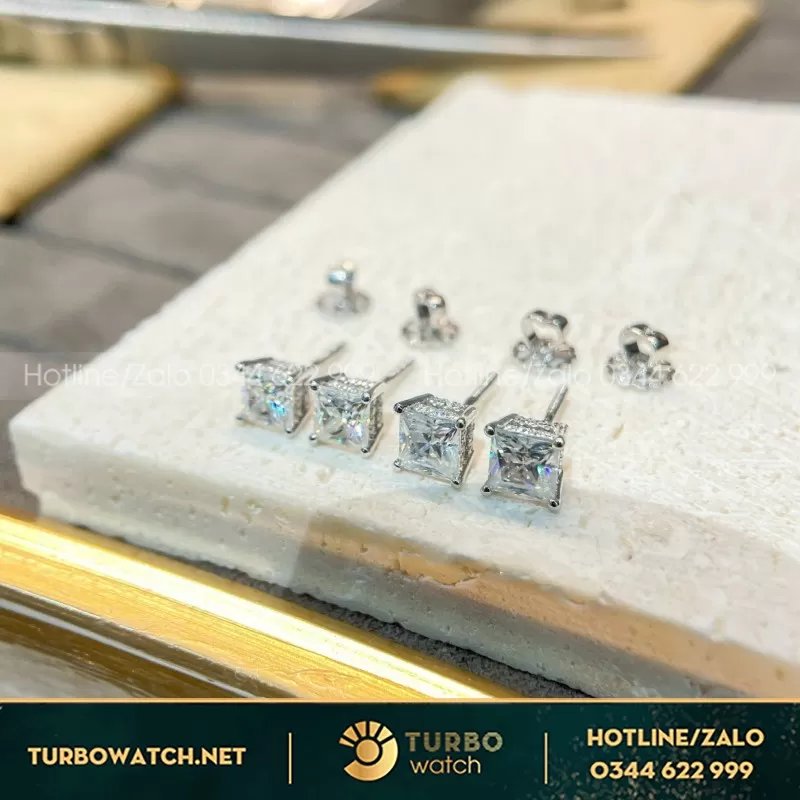 Bông Tai Vàng Trắng Moissanite