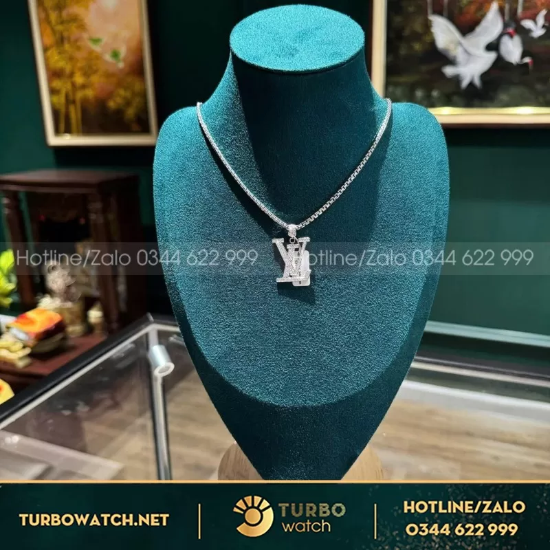 Các Mẫu Vòng Cổ Nam Hot 2025