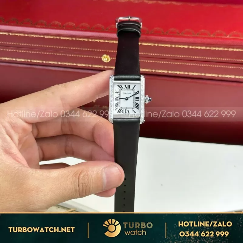 Cartier Tank Must Small Size— size 22 x 29.5mm