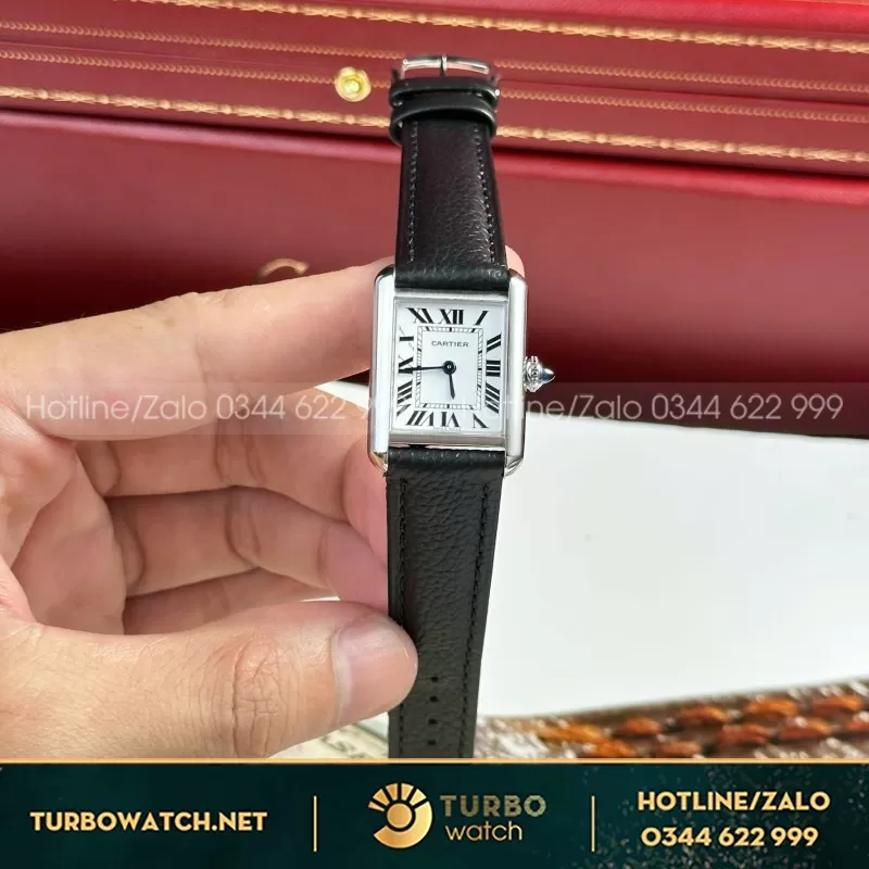 Cartier Tank Must Small Size— size 22 x 29.5mm