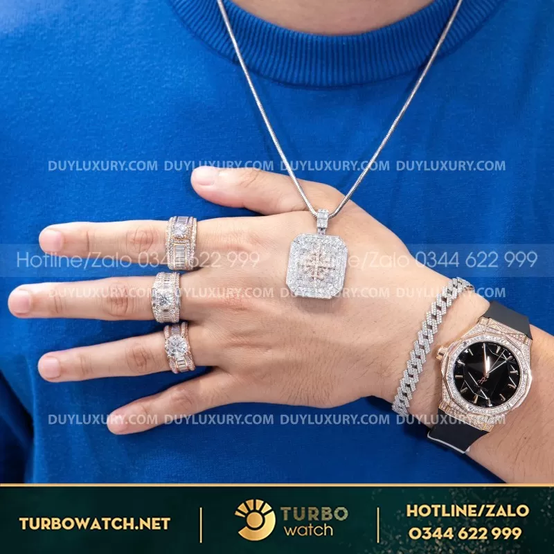 Combo Đồng Hồ + Vòng Cổ + Nhẫn Moissanite
