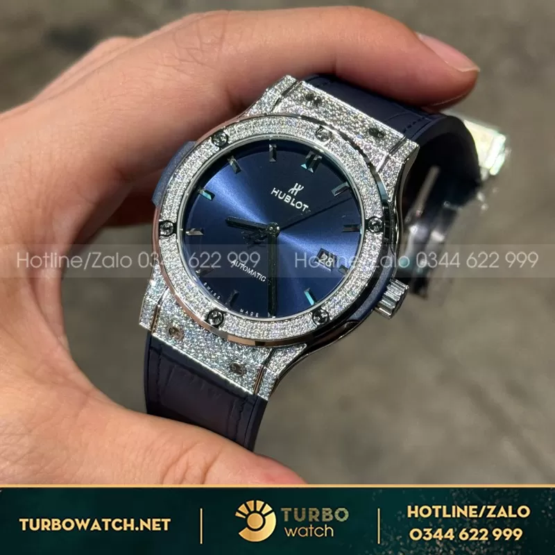 Đồng Hồ Hublot Classic Fusion Titanium Nam Đính Đá Một Hàng Rep 11 Xưởng HB 42mm