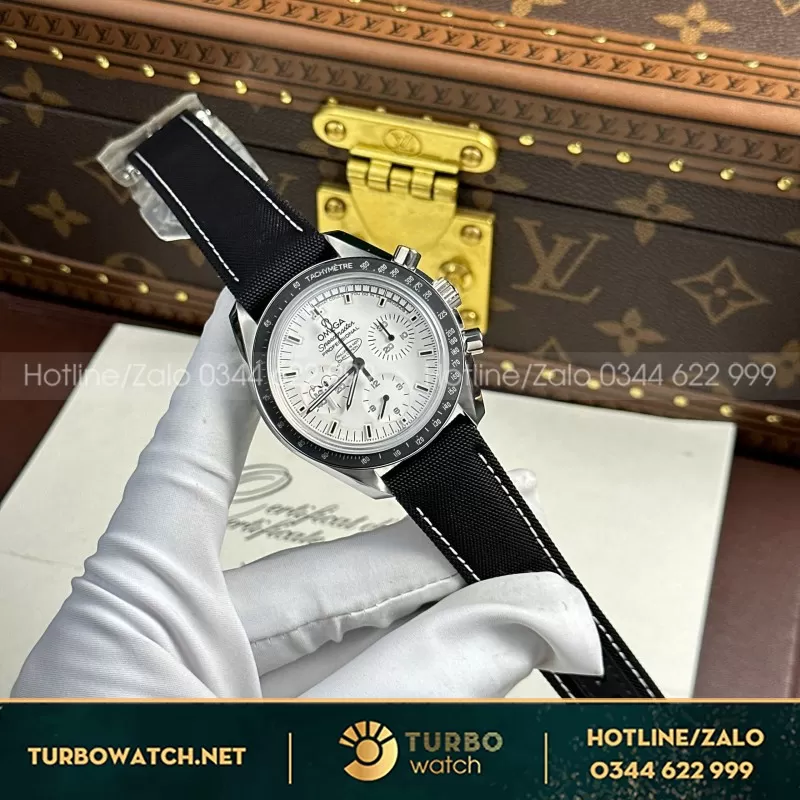 Đồng hồ Omega Speedmaster Apollo 13 Silver Snoopy— size 42mm,chạy full chức năng chronograph — OM Factory