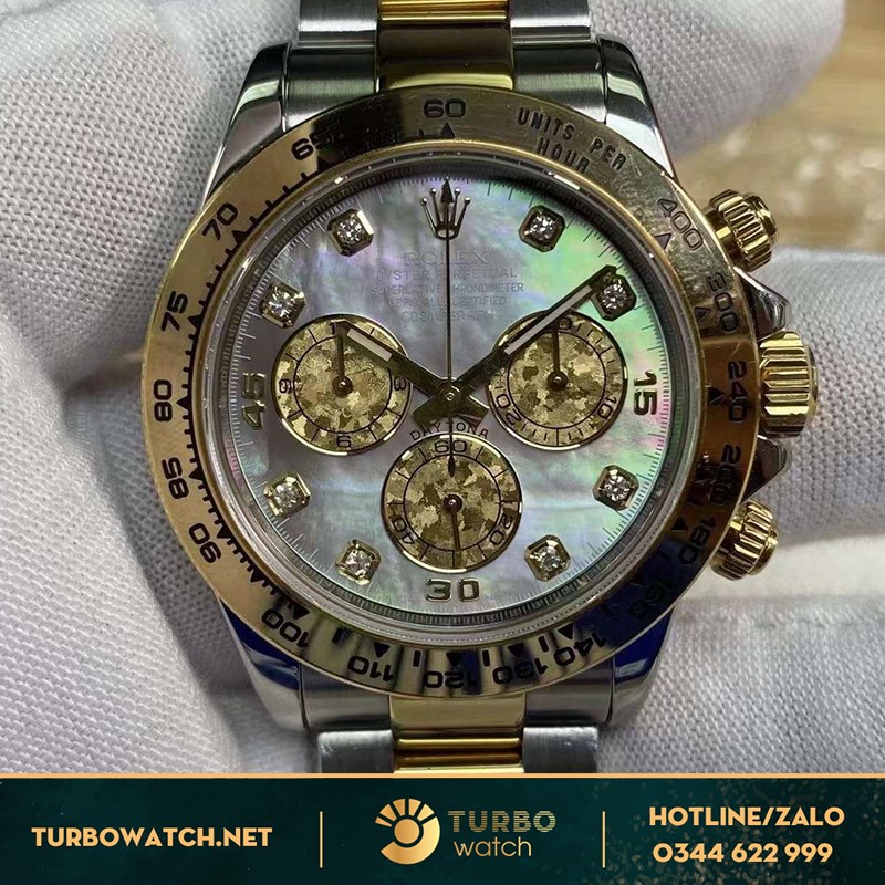 Chất liệu xã cừ tím được tận dụng triệt để cho sản phẩm đồng hồ Rolex replica