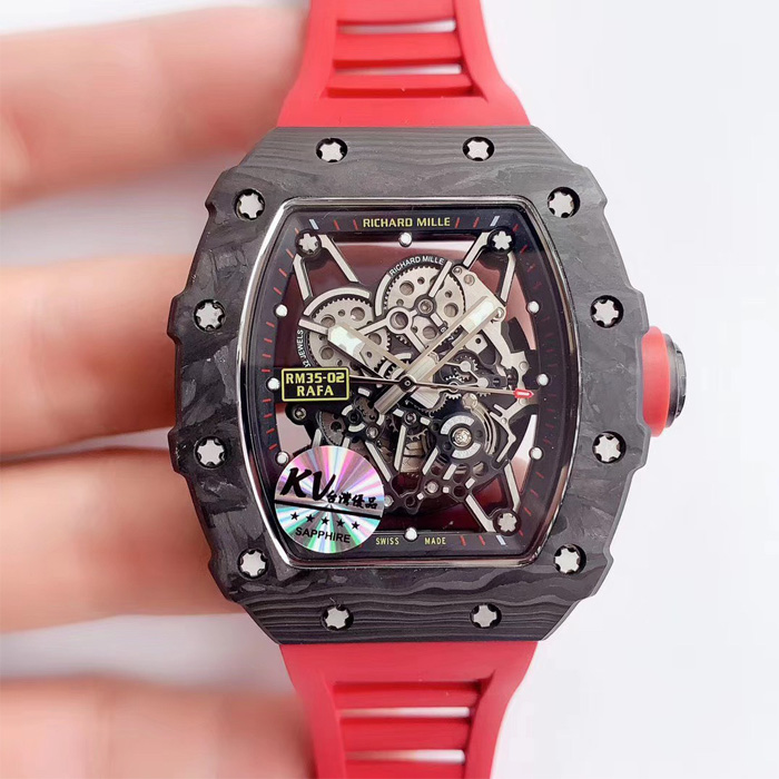 Khẳng định cá tính với đồng hồ Richard Mille RM035-02 replica vỏ carbon màu đỏ