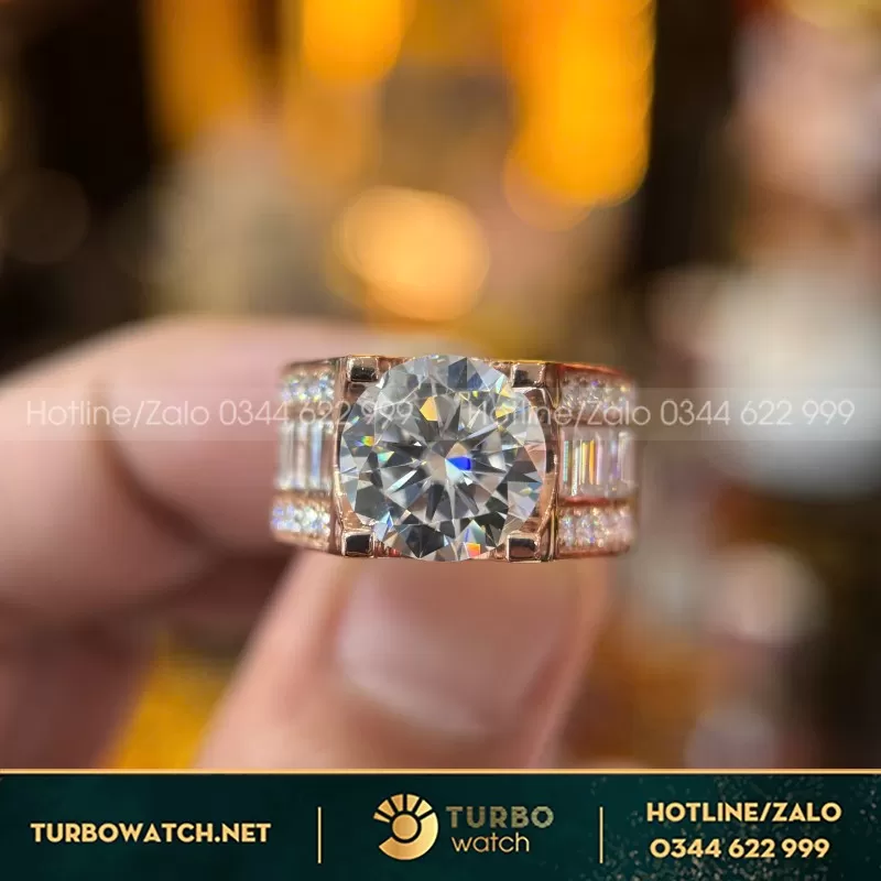 Nhẫn Nam Vàng Hồng 10K Moissanite Chủ 10Ly