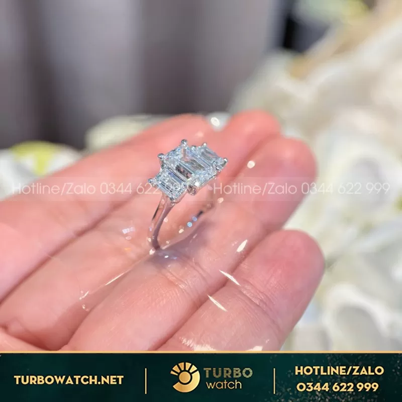 Nhẫn Nữ Au410+Lab Emerald 1Ct +Chủ Emerald Lab 2.8Ct