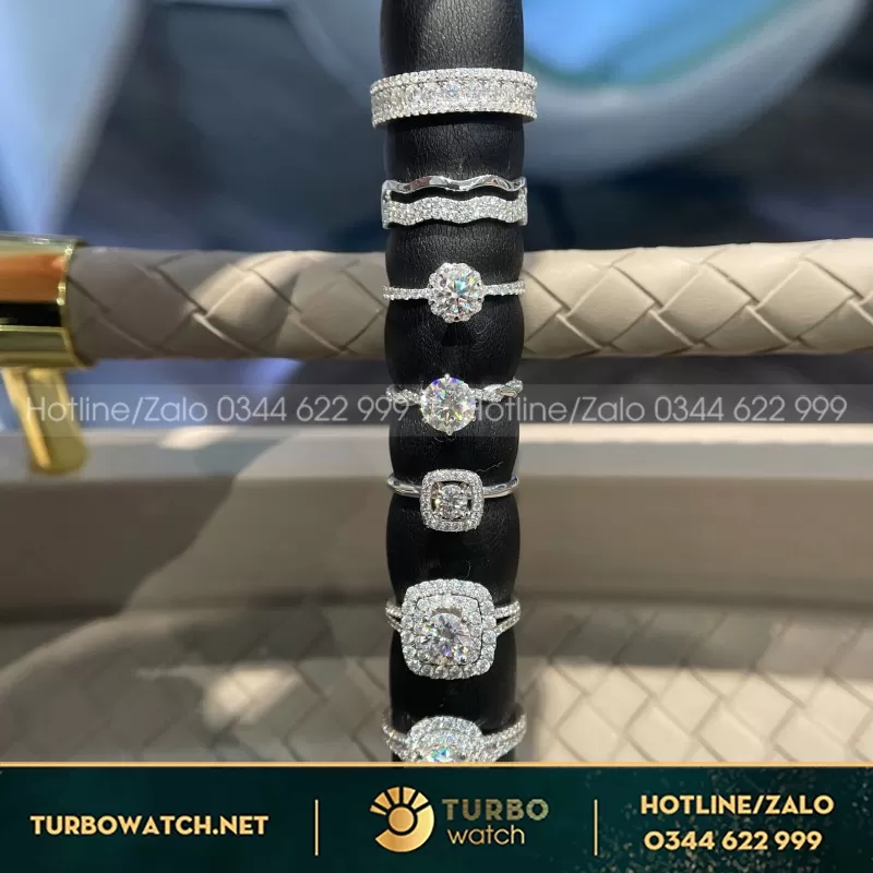 Nhẫn Nữ Thiết Kế 10K Moissanite