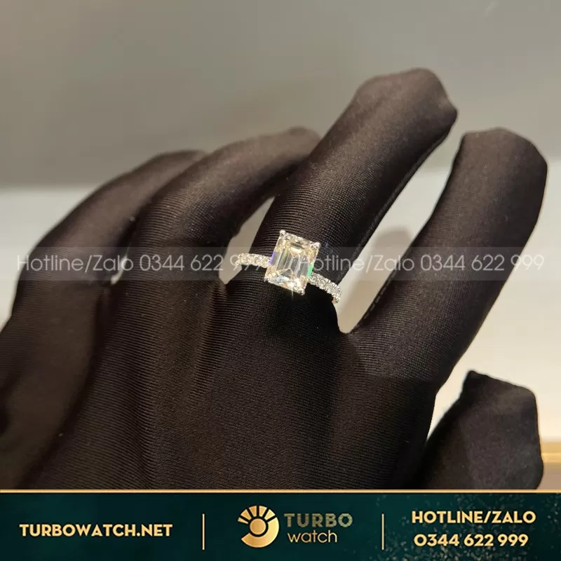 Nhẫn Nữ Vàng Trắng Emeral