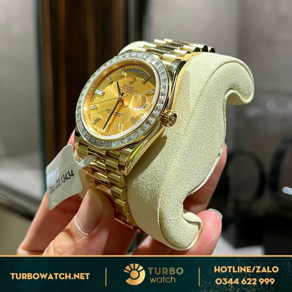 Vẻ đẹp của đồng hồ Rolex fake cao cấp khiến bạn chẳng thể nào rời mắt