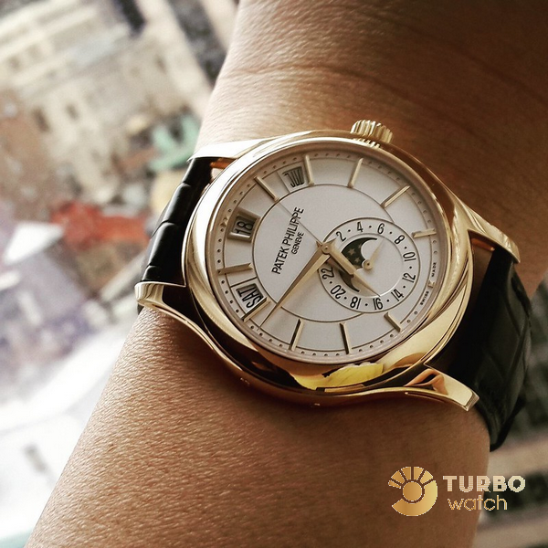Ngắm nhìn mẫu đồng hồ Patek Philippe Complications 5205r fake 1 – siêu phẩm với chức năng lịch thường niên vô cùng hoàn hảo
