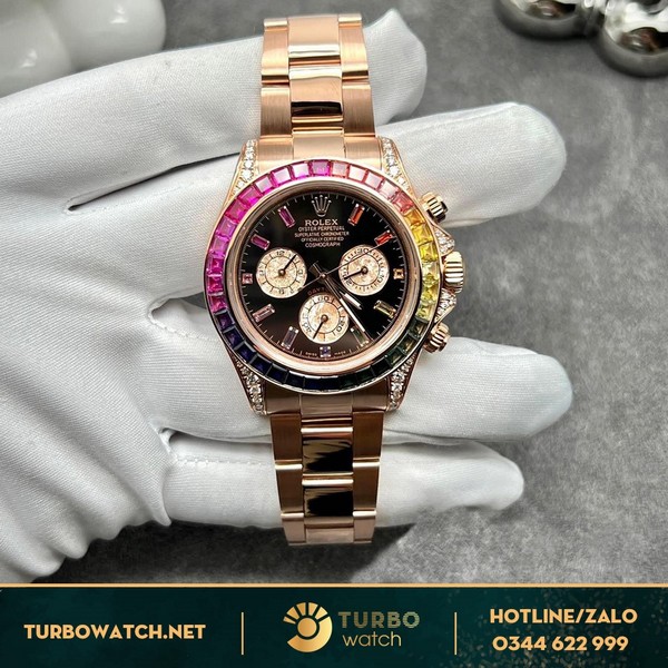 Ngắm nhìn vẻ đẹp của chiếc đồng hồ Rolex Cosmograph Daytona 116595Rbow Replica